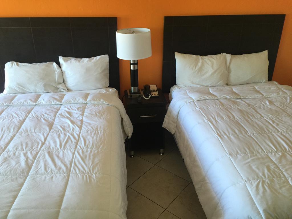 Curtis Inn & Suites Hollywood Eksteriør bilde