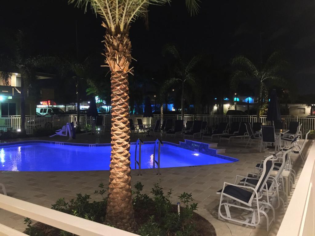 Curtis Inn & Suites Hollywood Eksteriør bilde